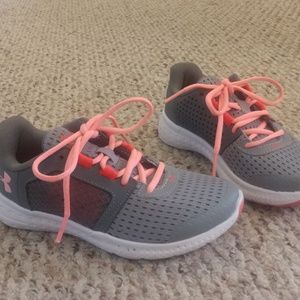 Kids under armour shoes